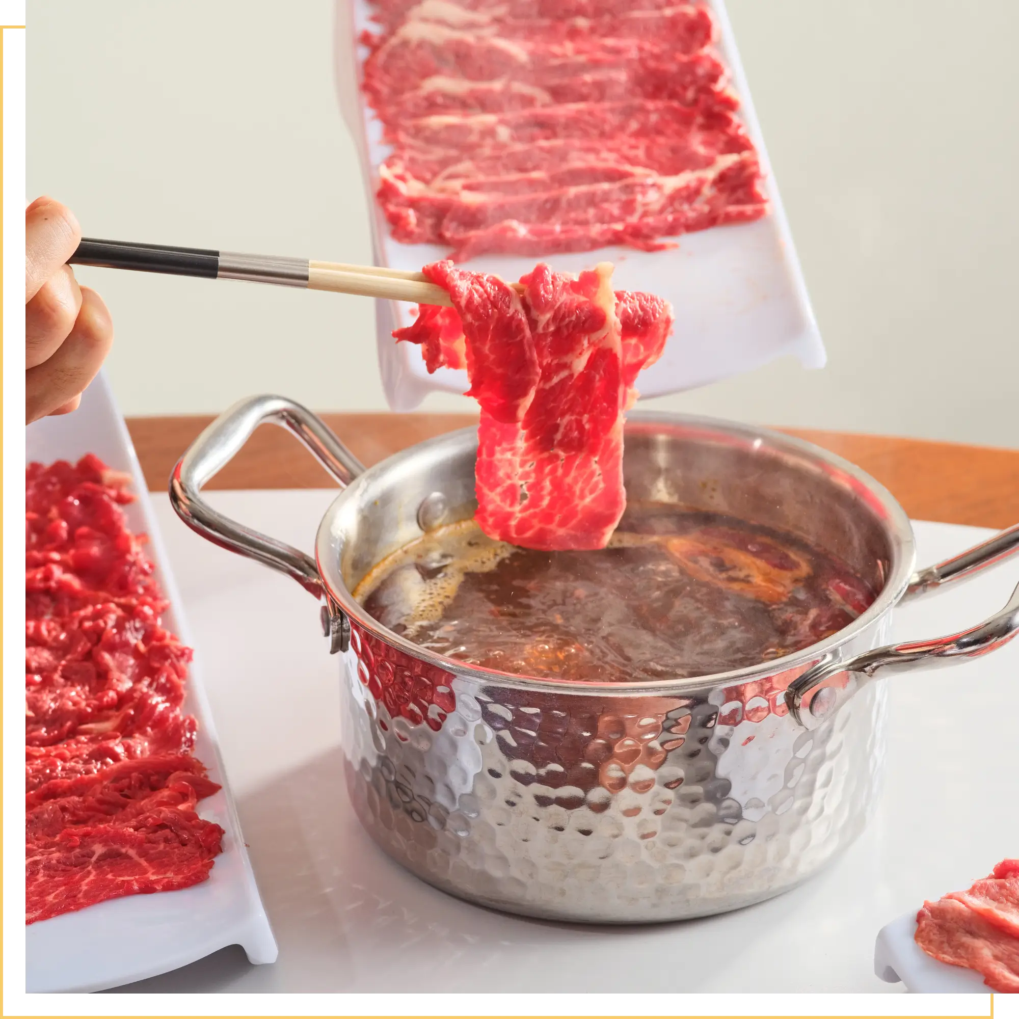 hanh trinh tu trieu chau den sai gon cua nguu bao bao