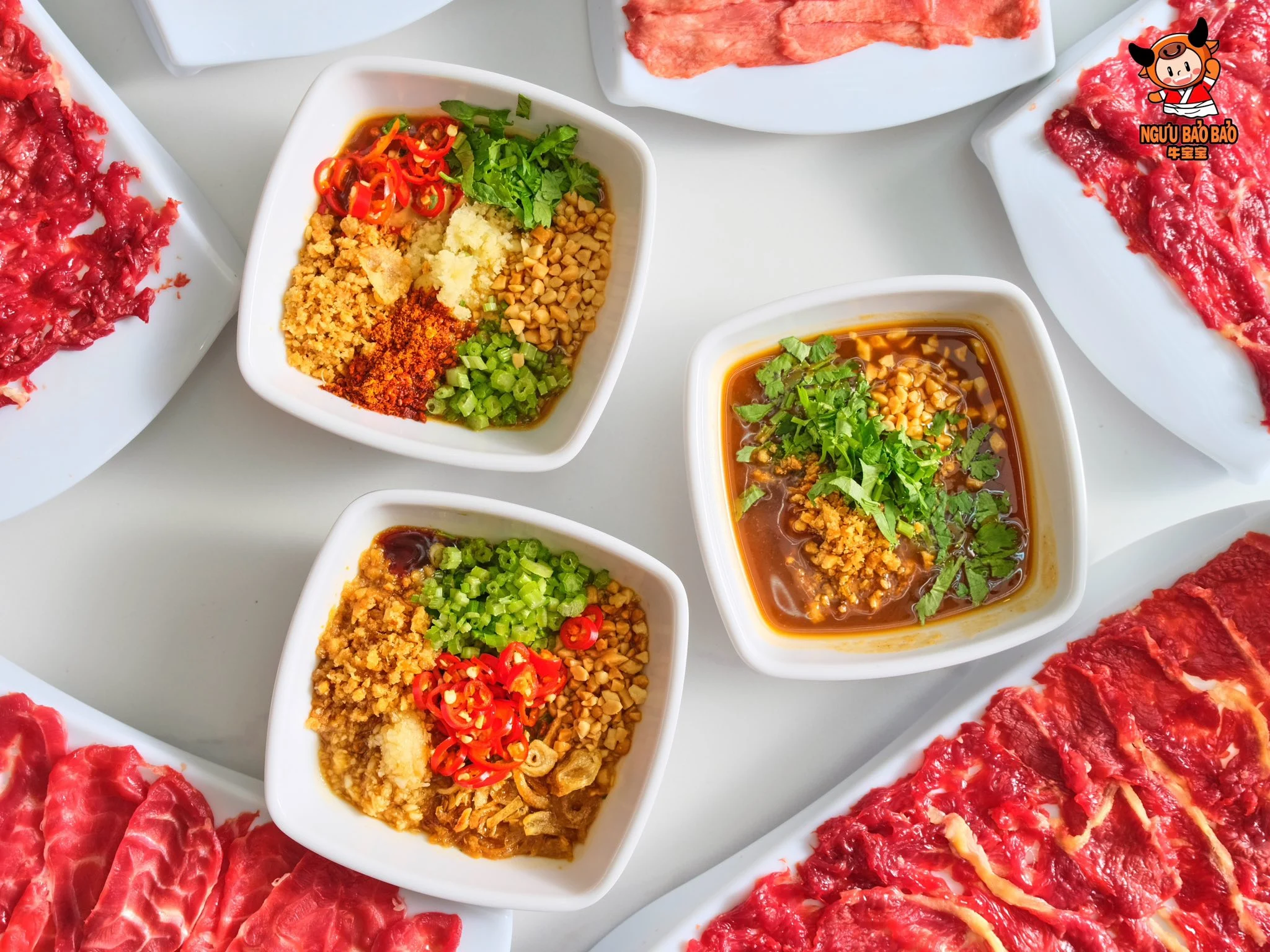 Sốt sa tế độc quyền khi ăn cùng Lẩu bò Triều Châu