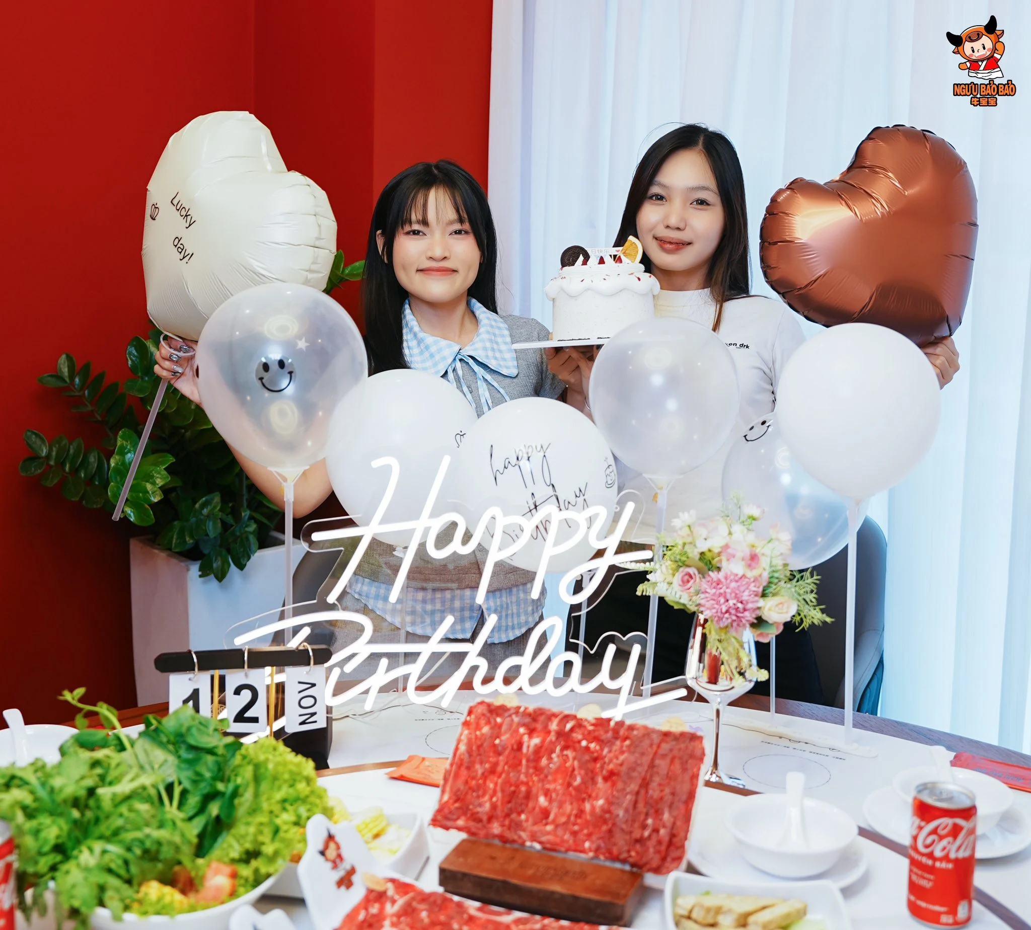 Tiệc sinh nhật ấm cúng và vui vẻ của nhóm bạn tại nhà hàng Ngưu Bảo Bảo Sài Gòn